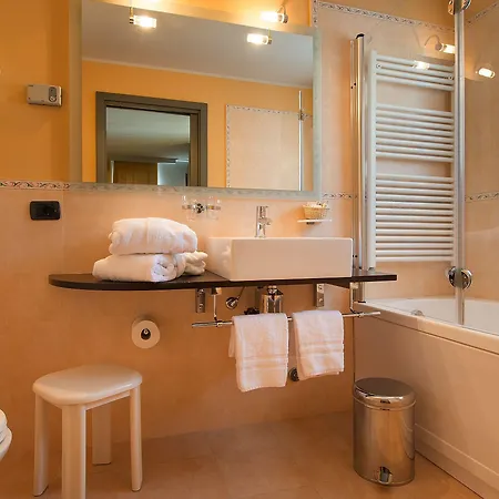 Marzia Hotel 4*